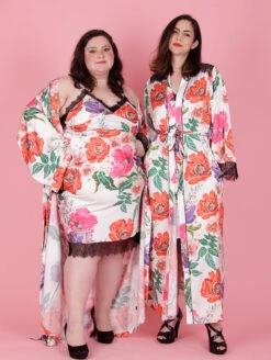 Kilo Brava The Satin Maxi Robe -Elomi Underwear Shop 17015TheSatinMaxiRobeFloralPrintFrontEdit