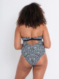 Curvy Kate Sundown Reversible One Piece Swimsuit 14 Curvy Kate Sundown Reversible One Piece Swimsuit -Elomi Underwear Shop CS025607SundownReversiblePlungeOnePieceBlackBackEdit
