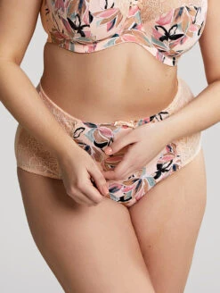 Sculptresse Chi Chi Full Brief