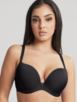 Cleo Faith Plunge Bra -Elomi Underwear Shop 10666FaithPlungeBraBlackFront