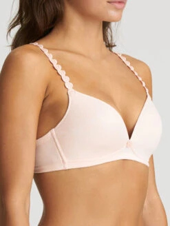 Marie Jo Avero Padded Wireless Bra 8 Marie Jo Avero Padded Wireless Bra -Elomi Underwear Shop 120824MarieJoPaddedWirelessBraSide