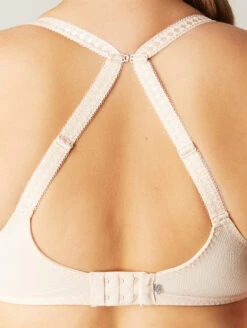 Simone Perele Promesse Plunge Bra 9 Simone Perele Promesse Plunge Bra -Elomi Underwear Shop 12H 315PromessePlungeBraAuroreBackRacerback