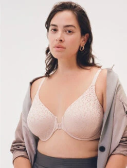 Chantelle Norah Front Closure Bra -Elomi Underwear Shop ChantelleNorahFrontClosureBraC13F6SoftPinkEditorial